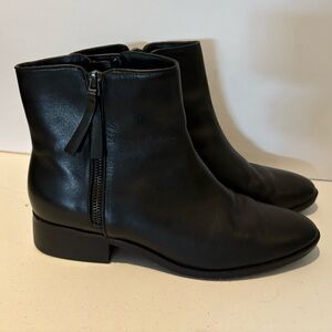 Naturalizer Robyn Black Leather Ankle Boots
